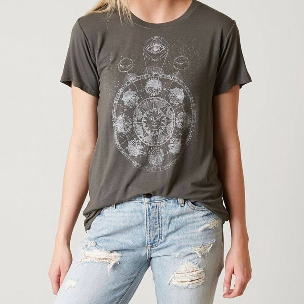 NWT Buckle Modish Rebel Celestial Whimsigoth Boho Distressed Charcoal T-Shirt